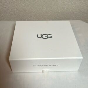 UGG Sheepskin & Suede Care Kit